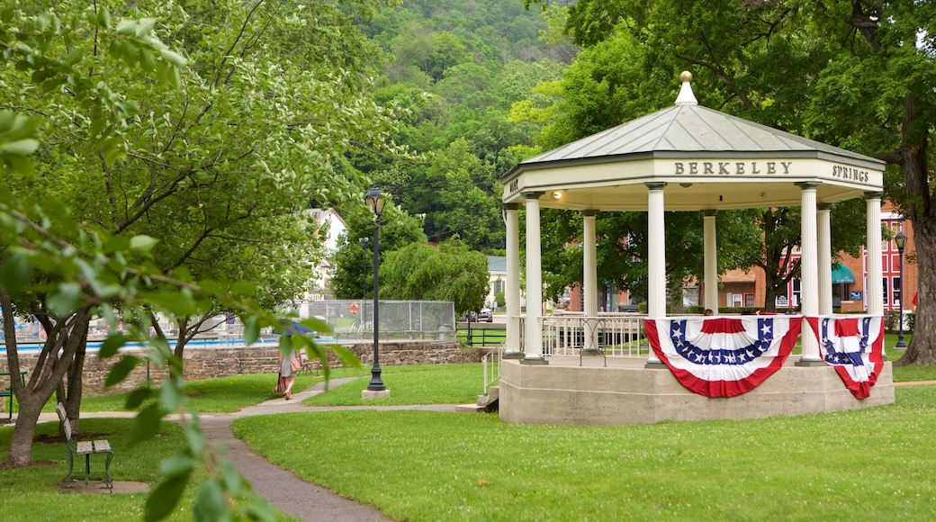 Berkeley Springs State Park which includes a garden and heritage elements