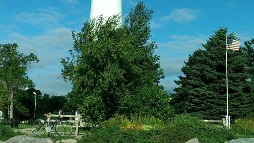After a full day of Milwaukee traffic and bustle I needed a day away. I took off at first light and drove for a while. This is where I ended up at.
It was so peaceful and quite. I so need to recenter myself after driving in Milwaukee's concrete jungle.
https://midlifemilestones.com/no-where-still-has-some-where-interesting/
