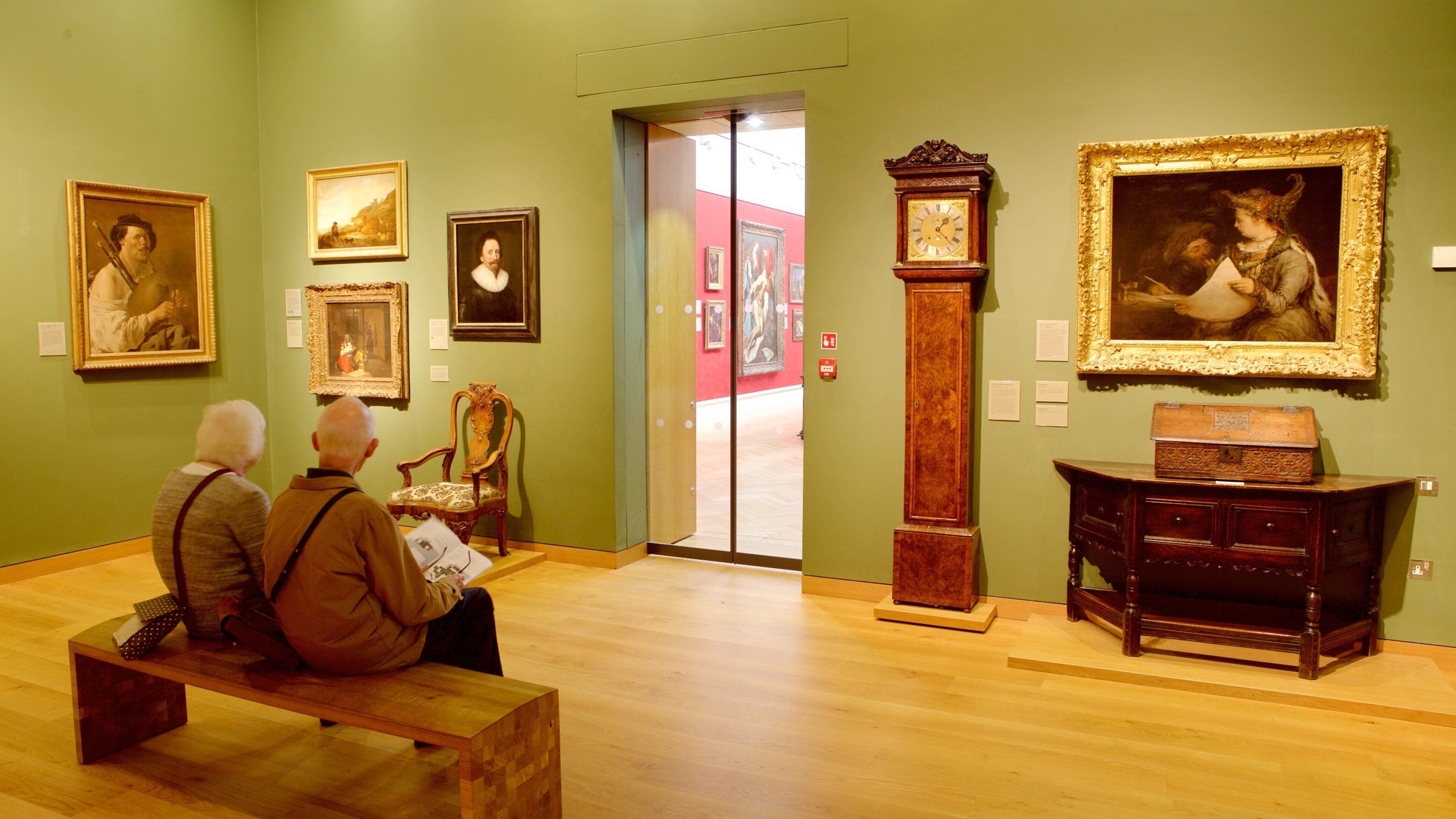 Ashmolean Museum i tillegg til par