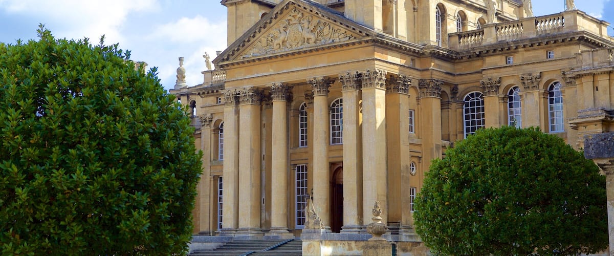 Blenheim Palace showing heritage architecture and heritage elements