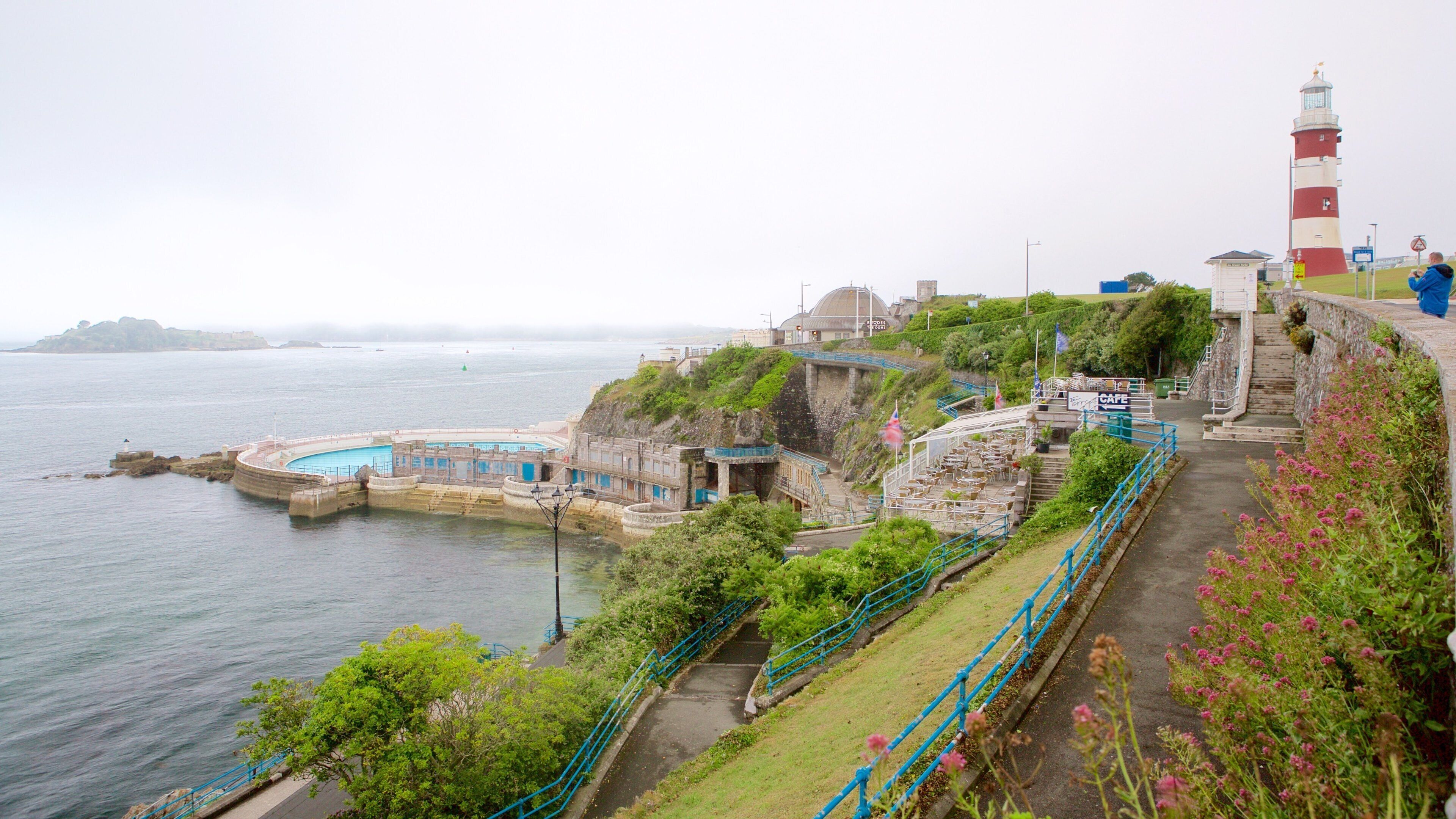 Smeaton\'s Tower featuring a coastal town, general coastal views and a lighthouse
