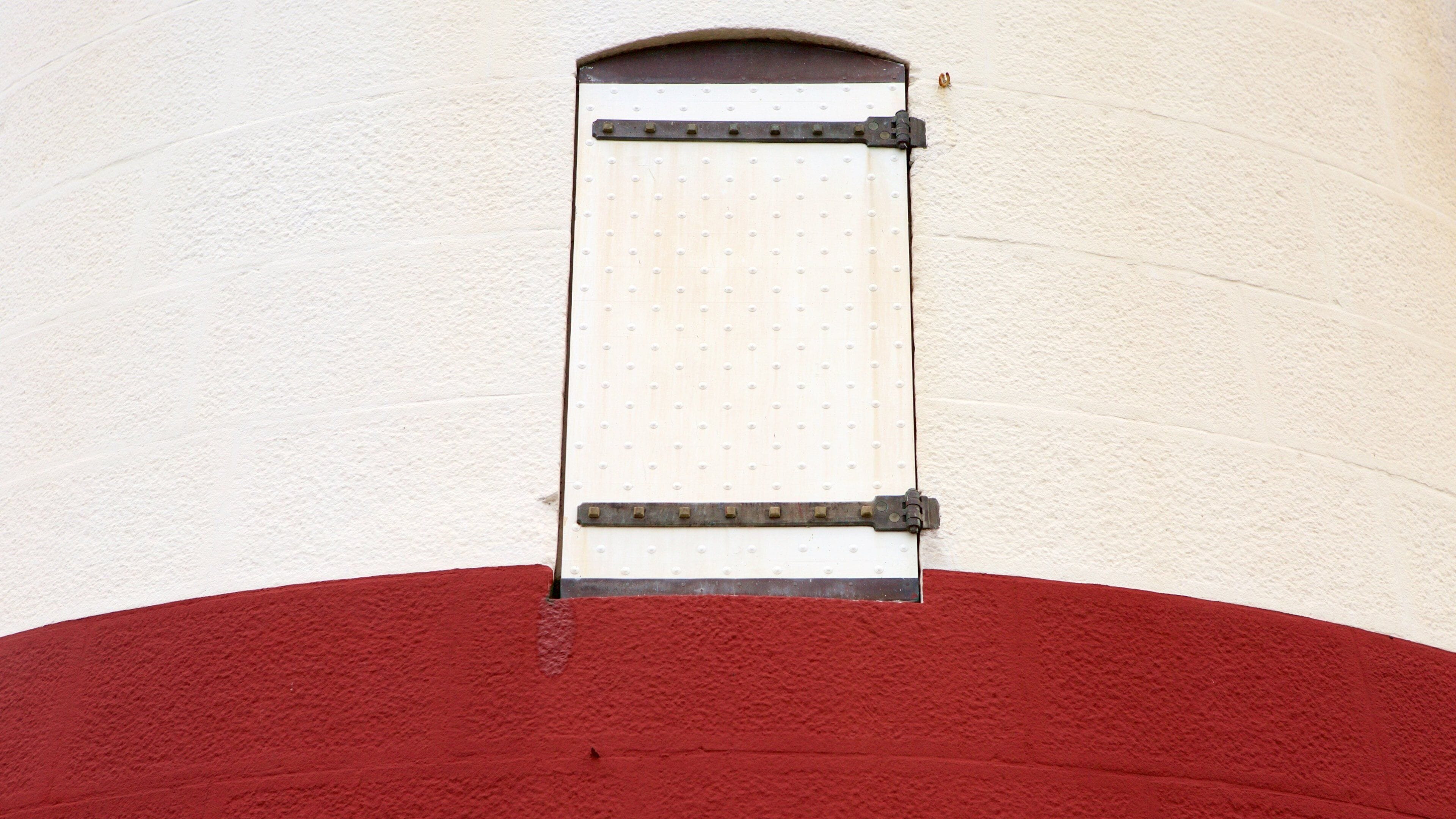 Smeaton\'s Tower showing a lighthouse