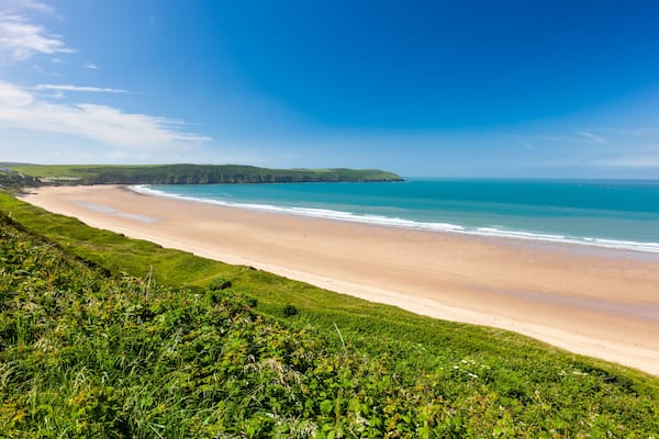 View towards Putsborough Sands from Woolacombe Warren Devon England UK Europe, Shutterstock ID 684147217, Purchase Order: SP-1506 Go Guides, Order Number: , Client/Licensee: Faa Praharnpap, Other: Hco
