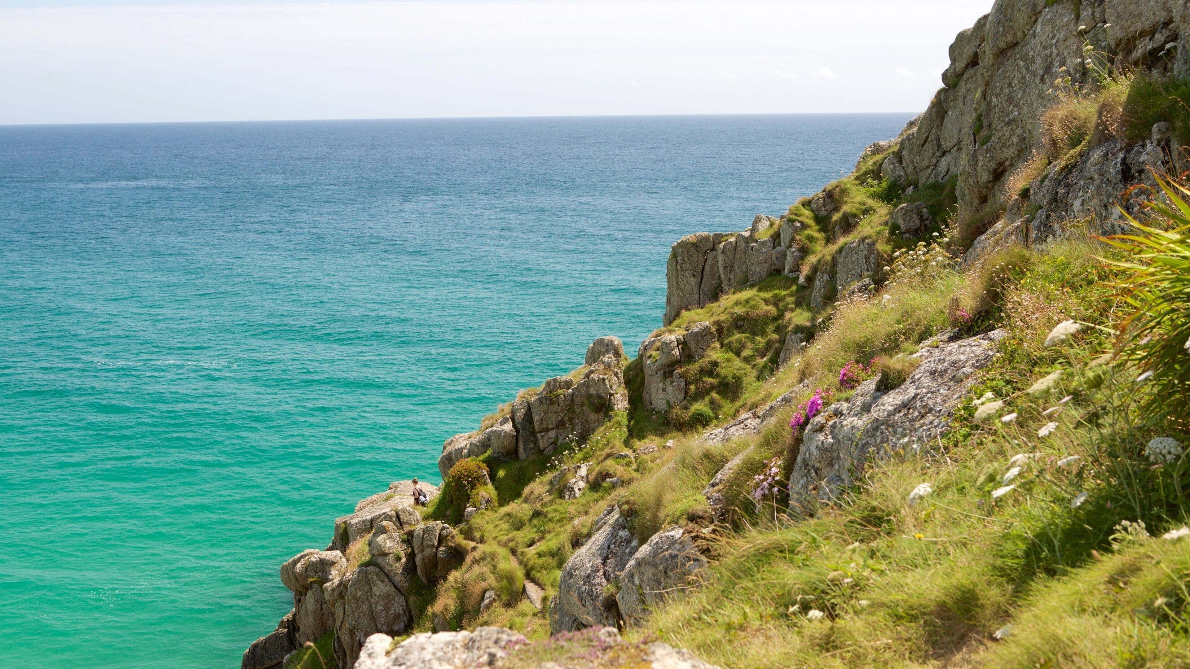 <h2>Top places to stay near the water</h2>