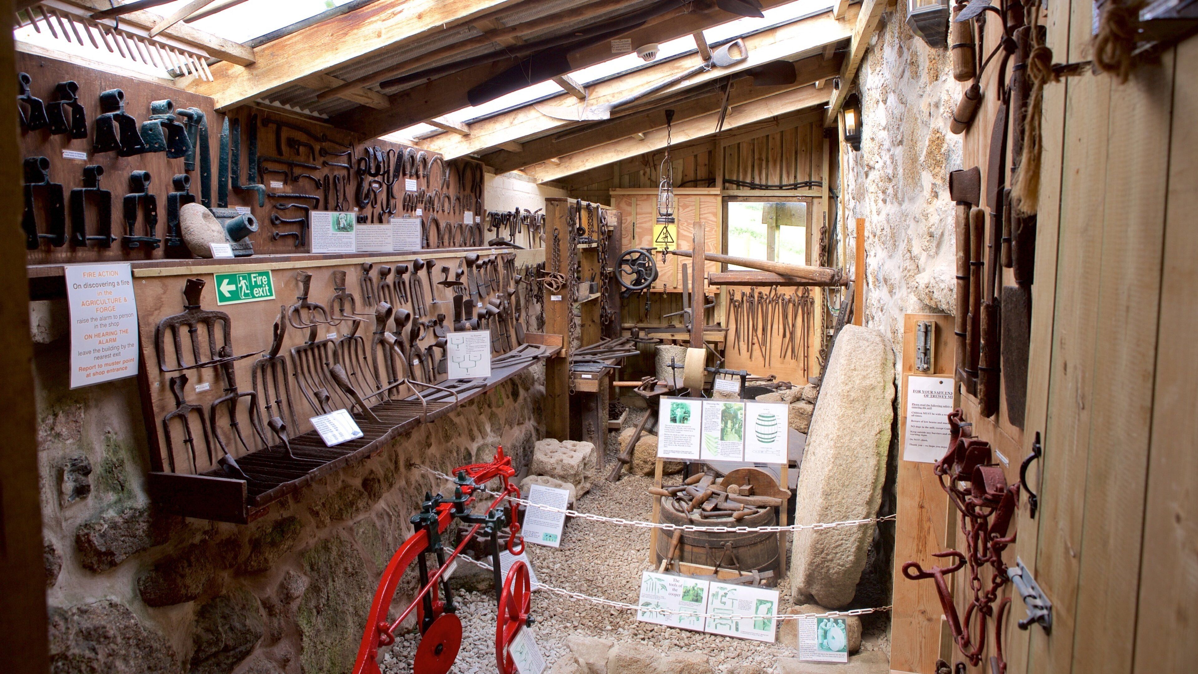Wayside Museum showing interior views
