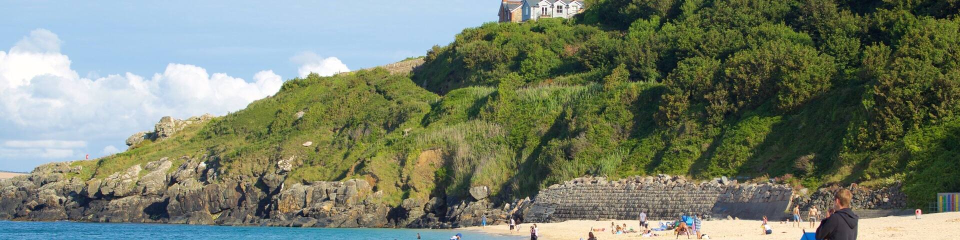 Porthminster Beach das einen Strand und Schwimmen