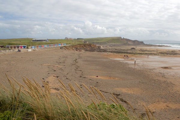 Crooklets Beach which includes general coastal views