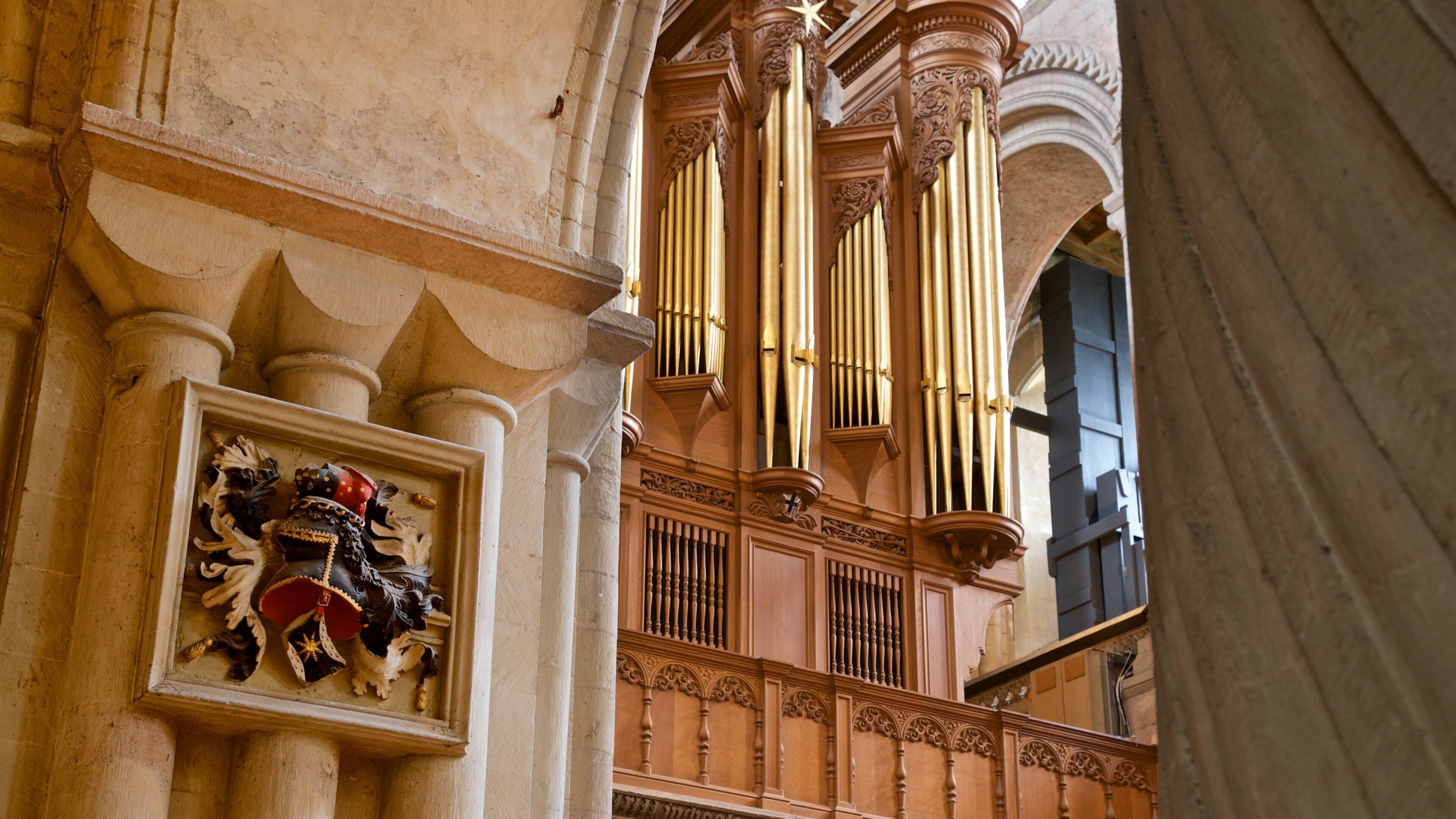 ノーリッチ大聖堂 フィーチャー 遺跡・遺産, 屋内の眺め と 教会あるいは大聖堂