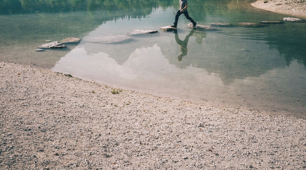 Walking on water at Lake Jasna. Surrounded by a stunning mountain backdrop.
#alps #slovenia #lakes #people #mountains
Make sure you follow me on:
https://www.facebook.com/ShotByCanipel/
https://www.instagram.com/canipel/