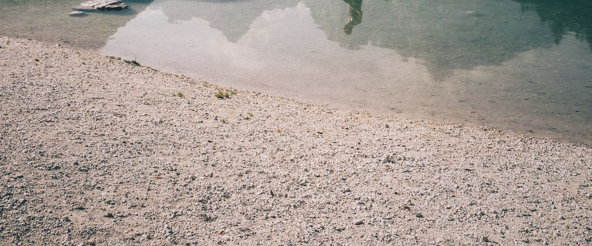 Walking on water at Lake Jasna. Surrounded by a stunning mountain backdrop.
#alps #slovenia #lakes #people #mountains
Make sure you follow me on:
https://www.facebook.com/ShotByCanipel/
https://www.instagram.com/canipel/