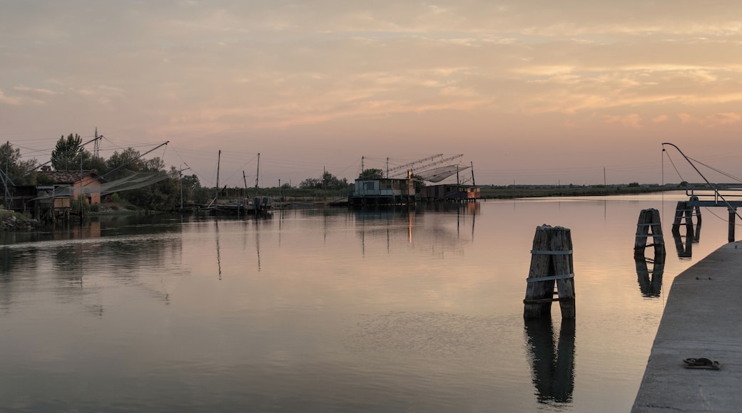 Canal - Porto Garibaldi, Comacchio, Ferrara, Italia