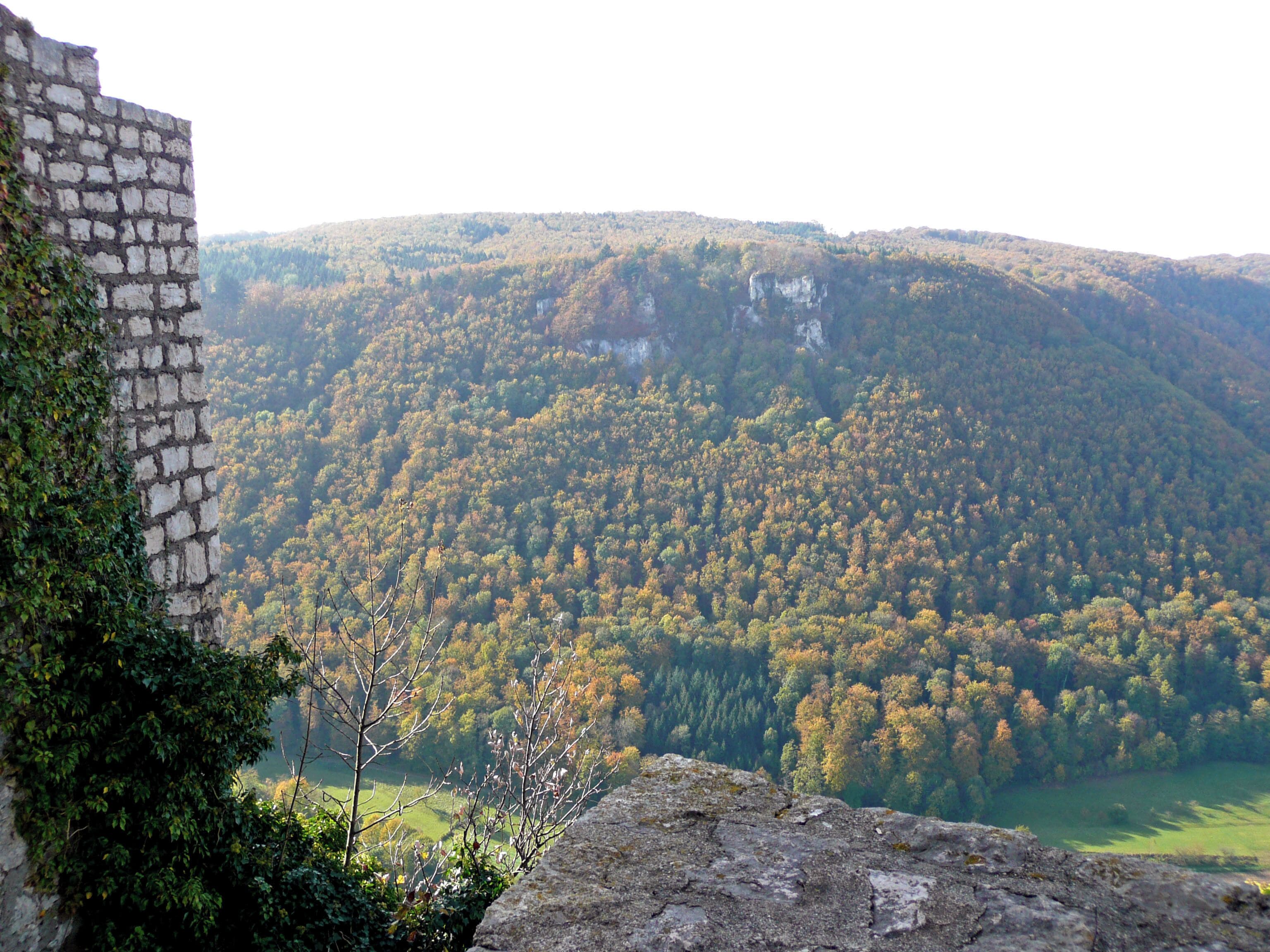 Blick von der Ruine Reußenstein (erbaut 1270 als Ministerialburg, Herrschaft Teck, Kontrolle des Albaufstiegs bis in das Spätmittelalter)