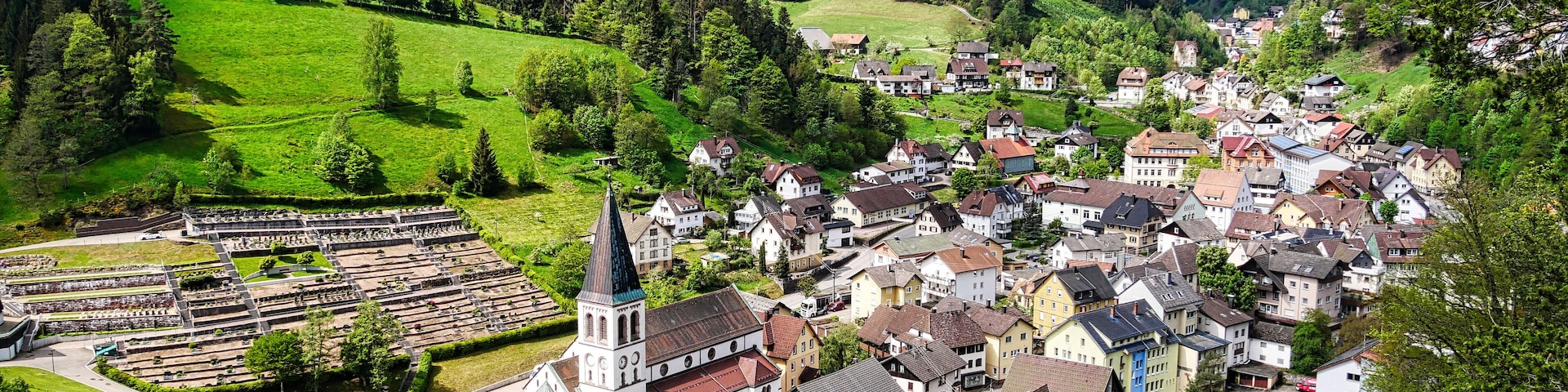 Blick auf Lauterbach im mittleren Schwarzwald
