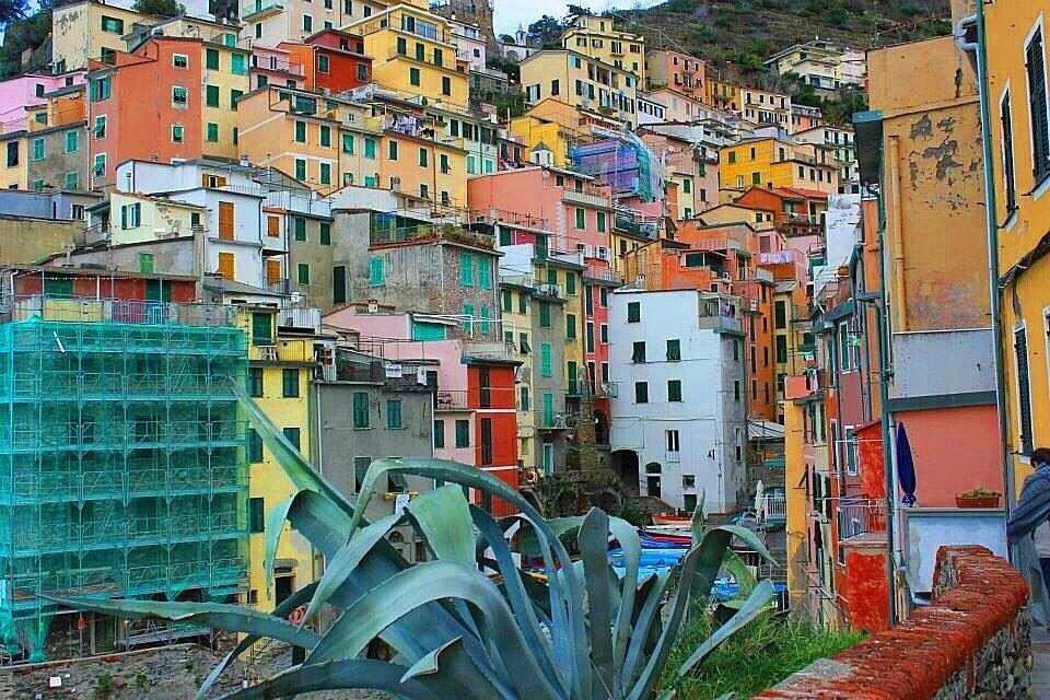 Cinque Terre, Italy. One of the most stunning, picturesque places. #colorful