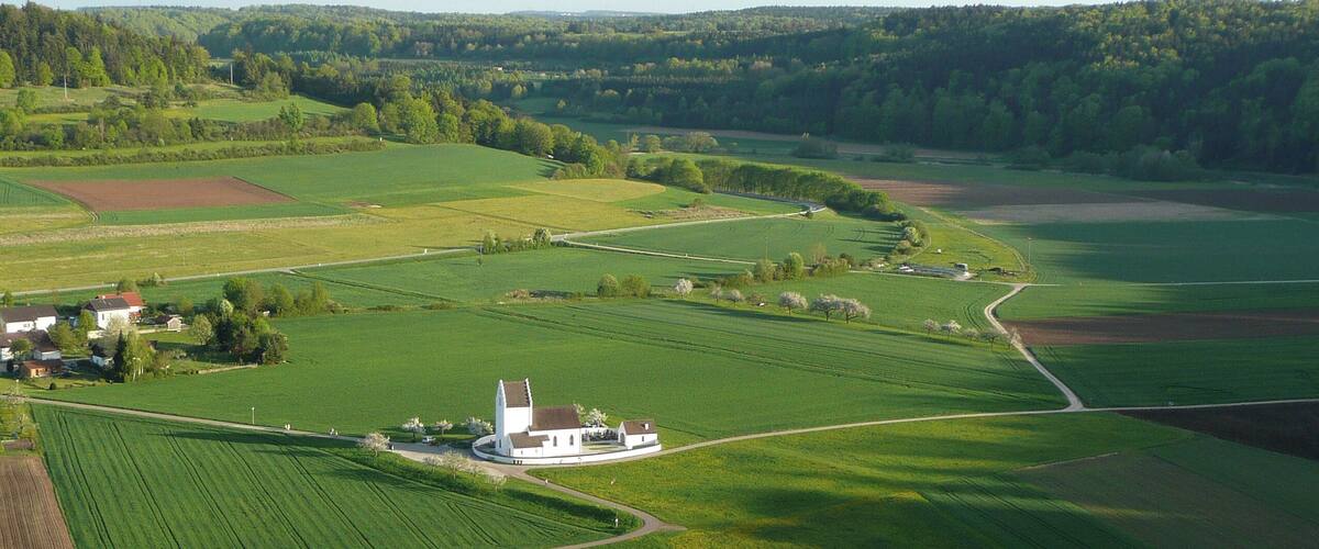 This is a photograph of an architectural monument. It is on the list of cultural monuments of Kipfenberg (Oberbayern), no. D-1-76-138-76