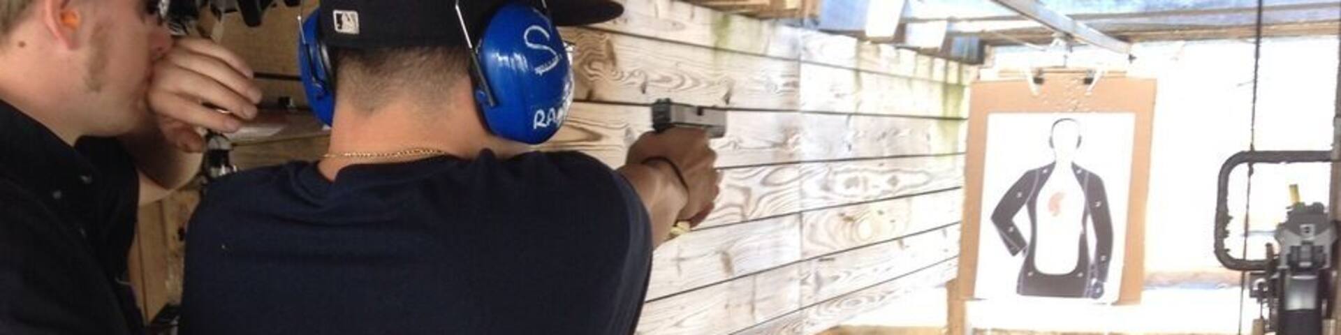 Head shots with the glock .40, i know my rights !! Teaching my old lady how to shoot. #guns #pa
#weekendgetaway