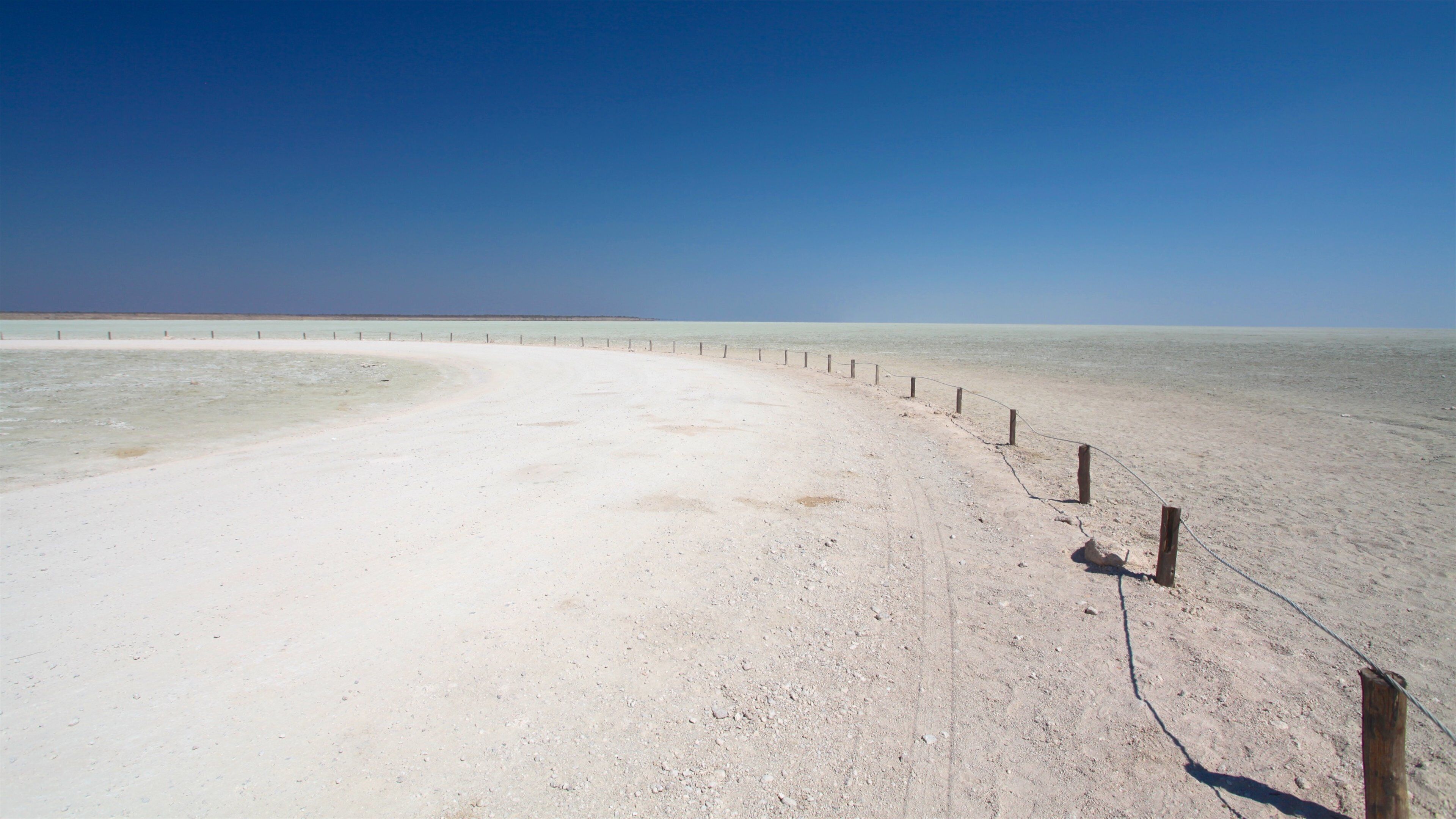 Etosha National Park showing tranquil scenes