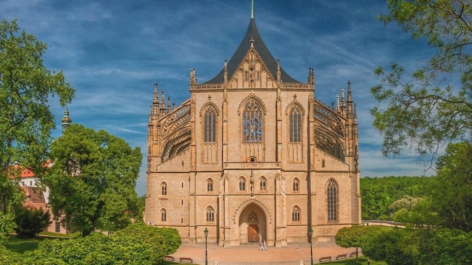 May 2016
St. Barbora's Church, Kutná Hora, Czech republic
The Roman Catholic Cathedral dedicated to Saint Barbora is a UNESCO World Heritage Site since 1995.
It was built in Kutná Hora town in Central Bohemia during the days when it was the most important silver mining place in Czech kingdom. The building began in 1388 and it was finished in 1558 when the mining ceased to be profitable. Actually it was not initiated by any church institution but it was a representative chappel building sponsored by wealthy towns men and dedicated to patron saint of miners, the saint Barbara. In 17th century it has received Baroque elements and from 1884 to 1905 its current Neogothic puristic appearance including the western facade (as seen in the picture) and three tent-like roofs.
#unesco