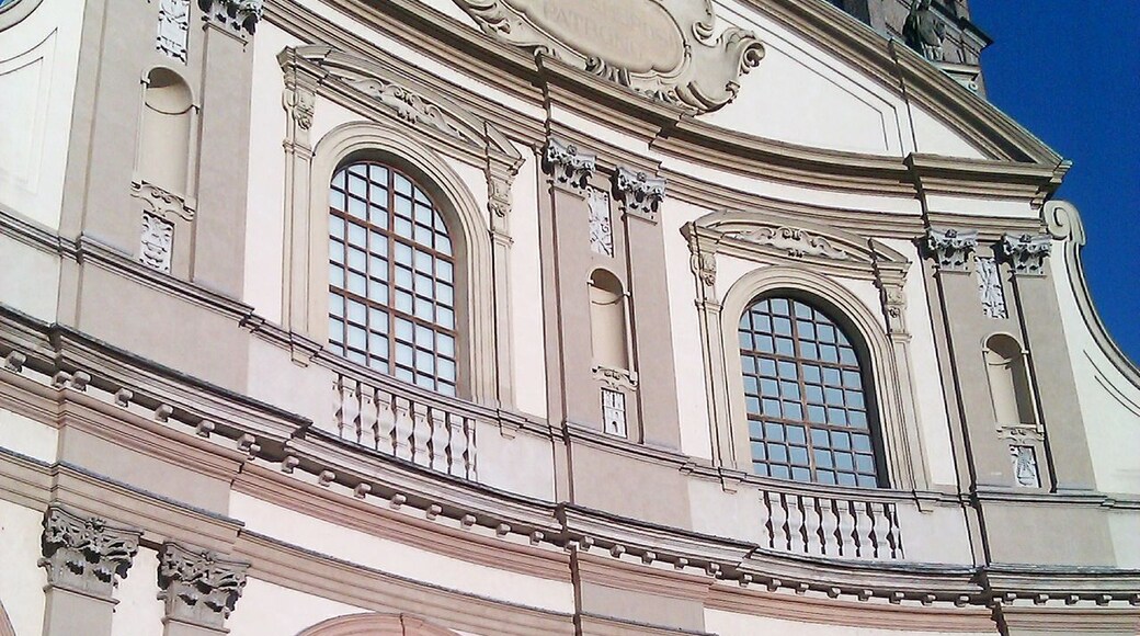 Facciata del Duomo - Piazza Ducale di Vigevano (PV)