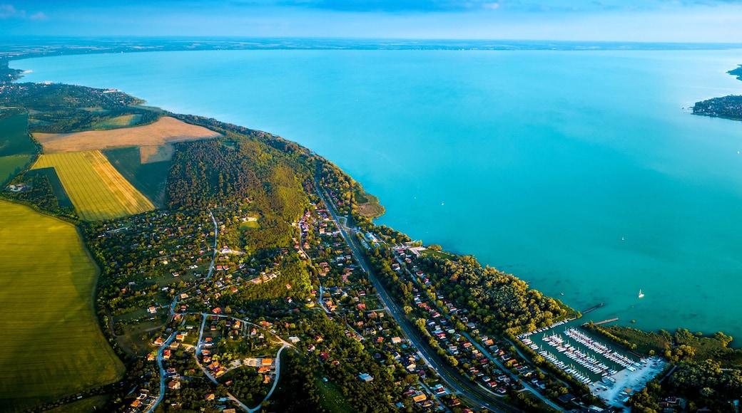 Balatonkenese