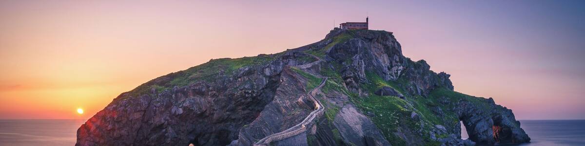 Amazing to visit Dragonstone!! Sunset was after 9pm and we had the place to ourselves! #Spain #GoT #BvS100k