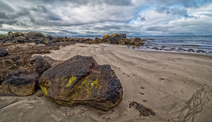 Na Forbacha Beach - Rocky Beach With Water and Cloudy Sky