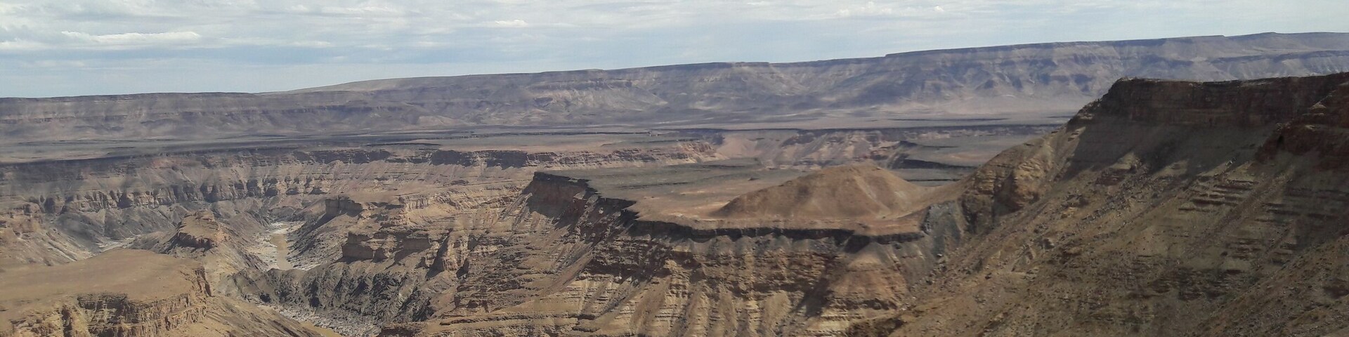 The canyon of Fish River is situated in Southern Namibia, in the cross-border park of |Ai-¦ Ais / Richtersveld where the river joins the Orange river.