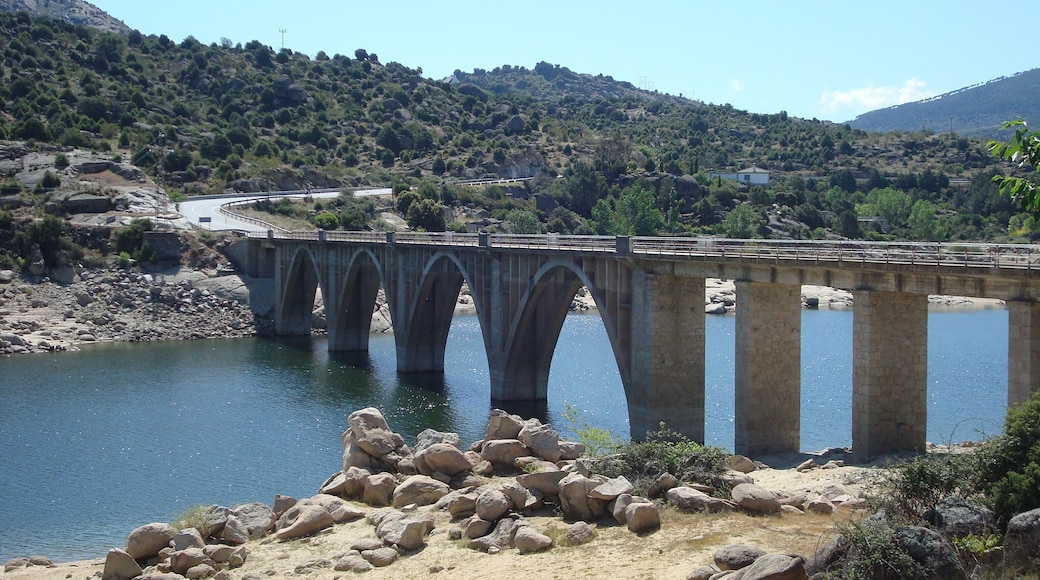 Embalse de El Burguillo - 001