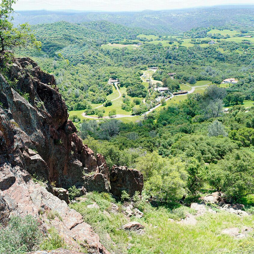 Stunning views of ancient ruins.