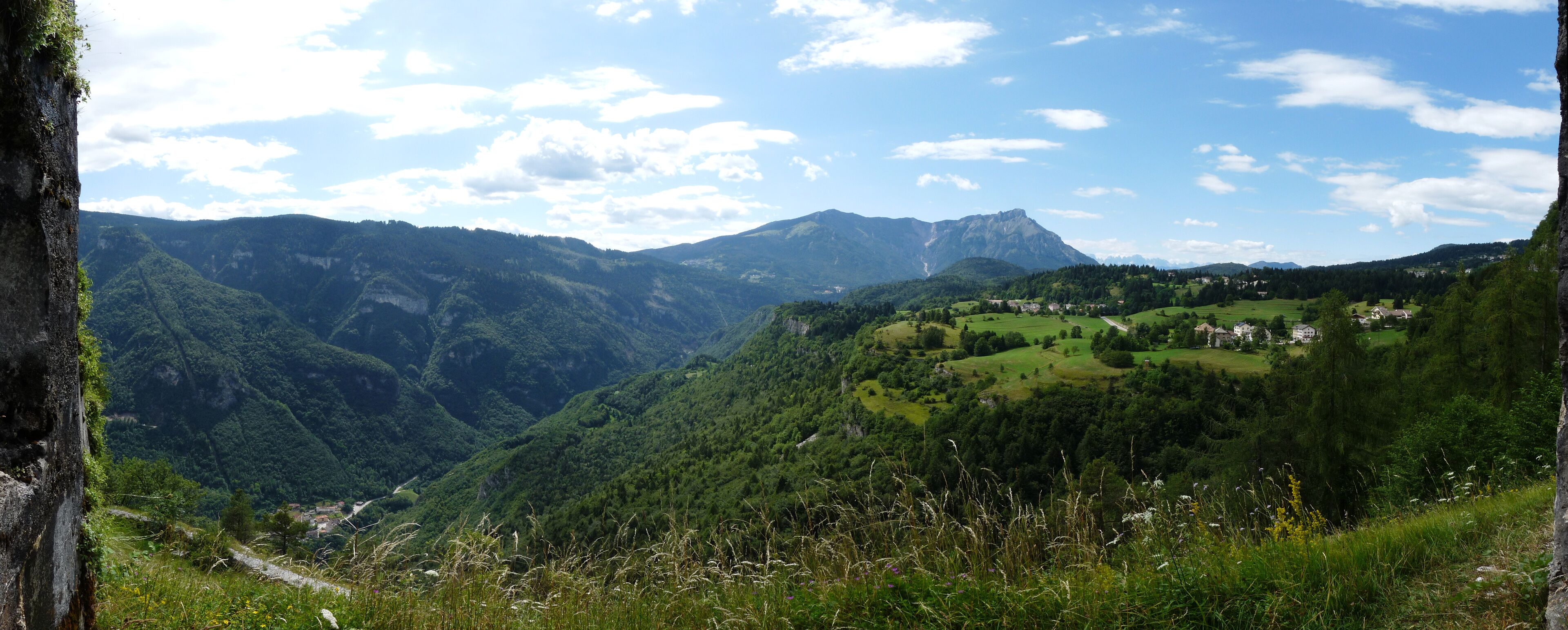 Lavarone (Italy): view from Forte Belvedere (Werk Gschwendt) (west)