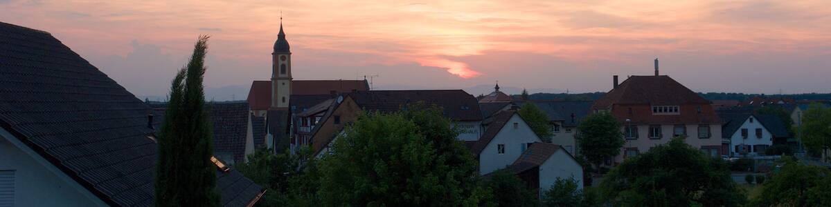 Sonnenuntergang über Ringsheim