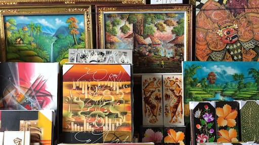This is one of Bali Traditional Markets where you can buy Art Stuffs at the lowest price.