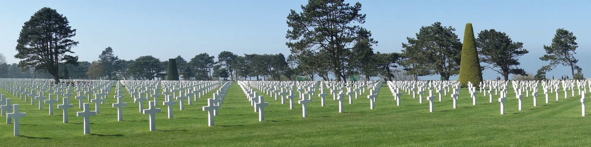 Normandy, traces of D-day
The impressive “Normandy American Cemetery and Memorial” covers 172 acres and contains the graves of 9,385 of US military dead, most of whom lost their lives in the D-Day landings and ensuing operations. #Omaha_Beach #D_day_Normandy