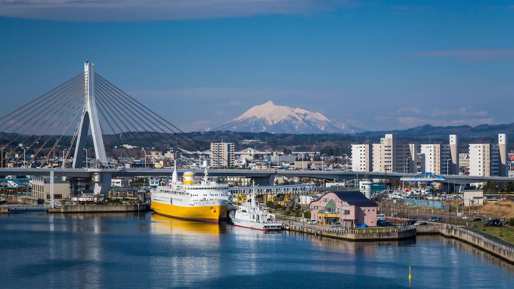 JB28PW The port city of Aomori, northern Japan, Tohoku region.