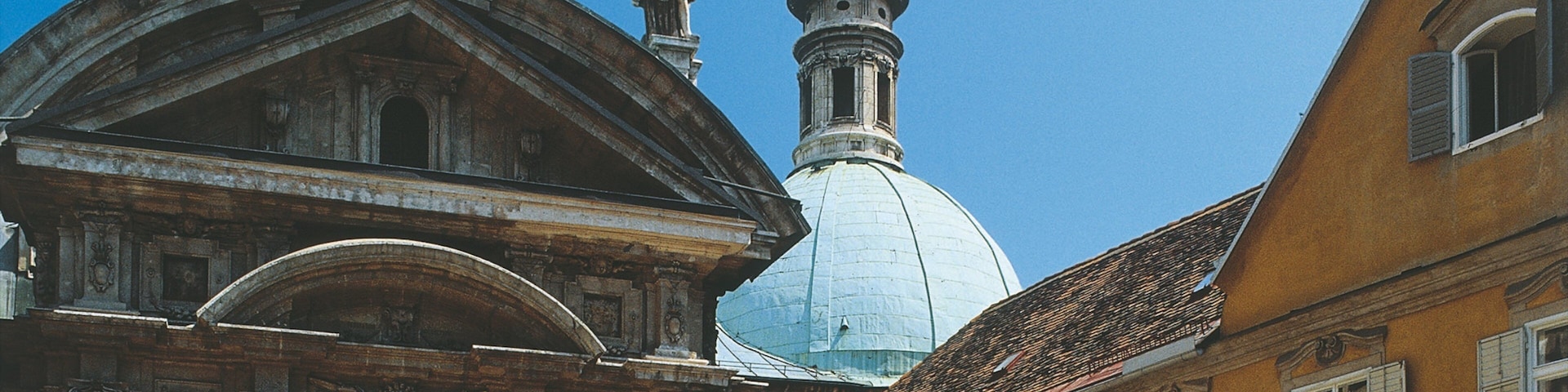 Mausolée de l\'empereur Ferdinand II qui includes patrimoine architectural et monument