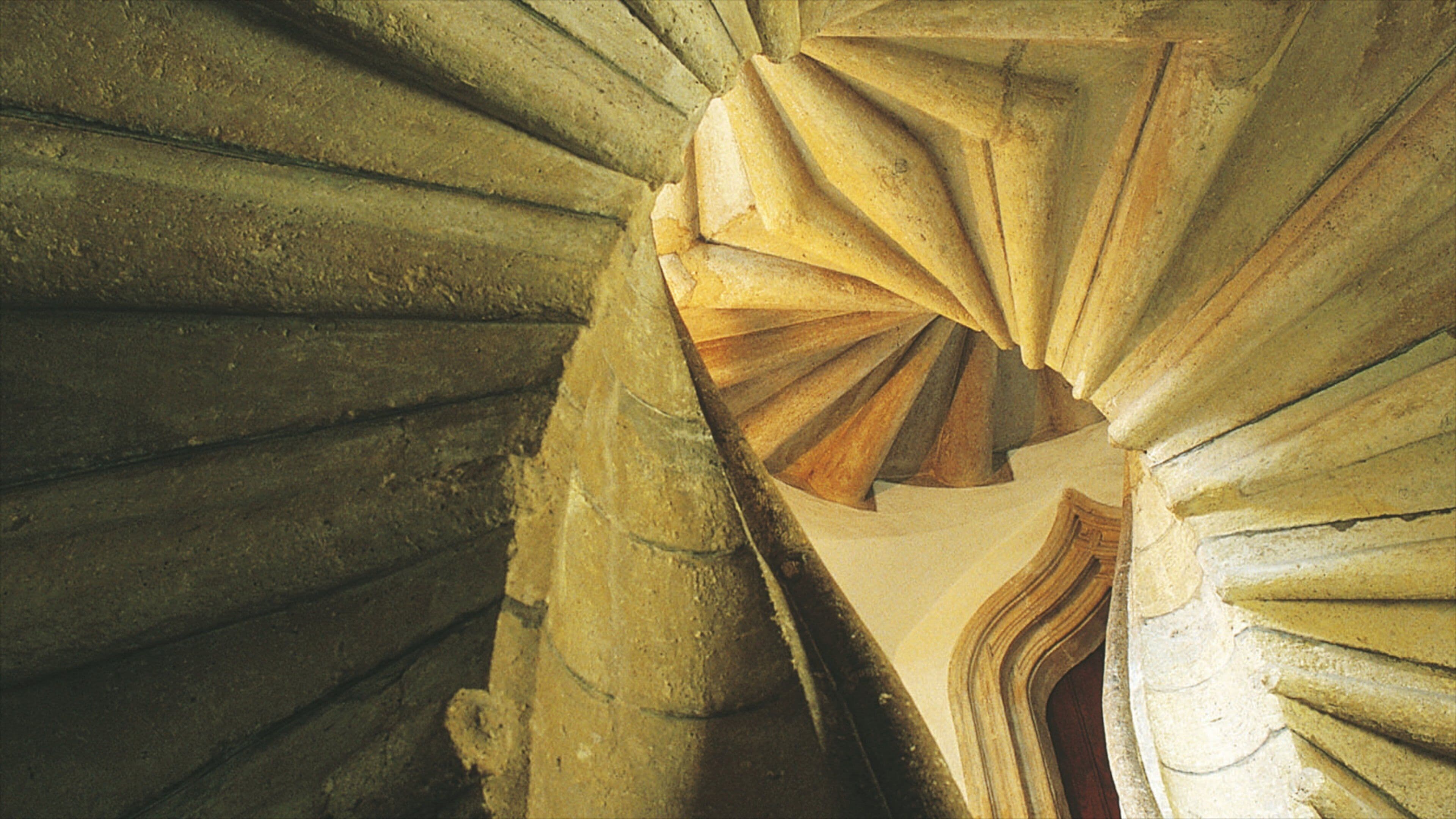 Graz Castle featuring heritage architecture, heritage elements and interior views