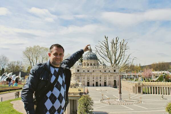 Around the world in 120 minutes! Minimundus. 🗺