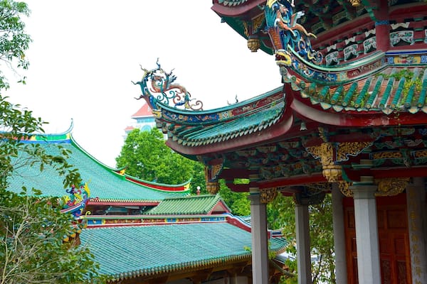 Nanputuo Temple featuring a temple or place of worship and religious aspects