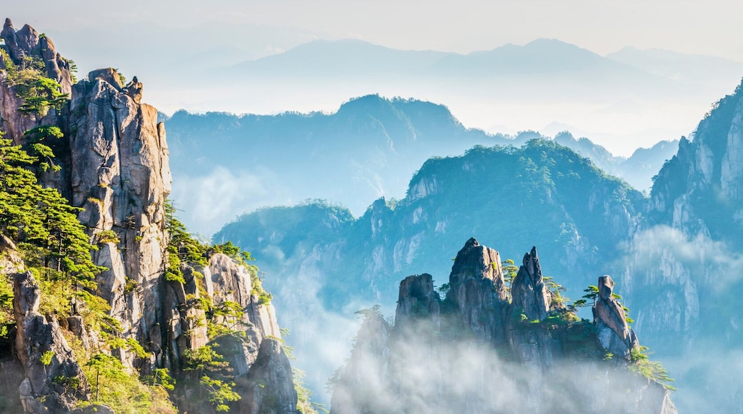 Landscape of Mount Huangshan (Yellow Mountains). UNESCO World Heritage Site. Located in Huangshan, Anhui, China.