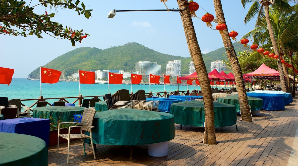 Dadongdai-stranden som inkluderar kustutsikter