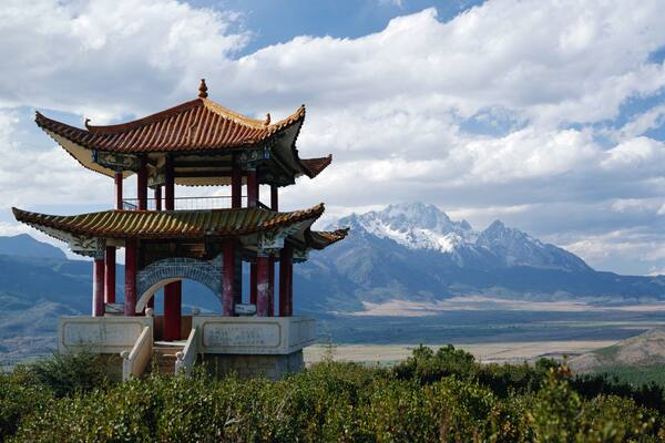 China, Yunnan Province, Jade Dragon Snow Mountain (Yulong Mountain)