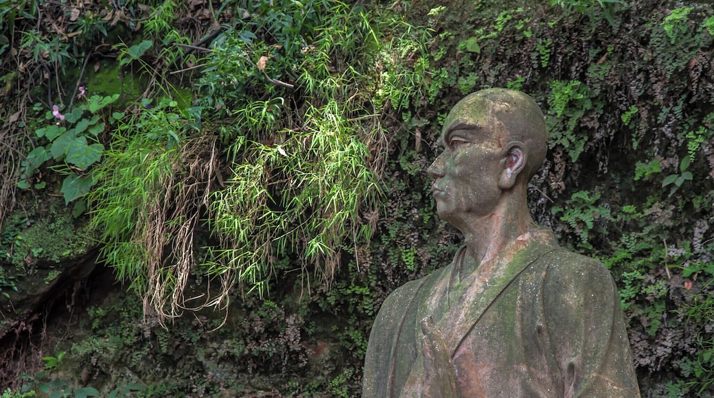 The Leshan Giant Buddha statue is said to have been built to calm the turbulent waters that plagued passing boats and killed many people each year. So, in the Tang Dynasty, a monk named Hai Tong, decided to carve a giant statue beside the river, hoping it would appease the river gods and save more local people’s lives. With this belief, the Hai Tong Monk begged for 20 years to acquire enough funds to begin his work. According to legend, when some local government officials wanted to get large amounts of money from Hai Tong, he said they could have his eyeball but not the money raised for the Buddha statue. When government funding for the project was threatened, the monk is said to have gouged out his own eyes to show his sincerity and devotion to the cause. The officials were scared away, and Hai Tong saved the money and started the project in 713 AD.
The project was half finished when he passed away and two of his disciples were left to continue the work. The project was finally completed 90 years later by the local governor in 803 AD.
This statue stands next to a cave behind the Giant Buddah where Hai Tong had lived.
#LikeALocal