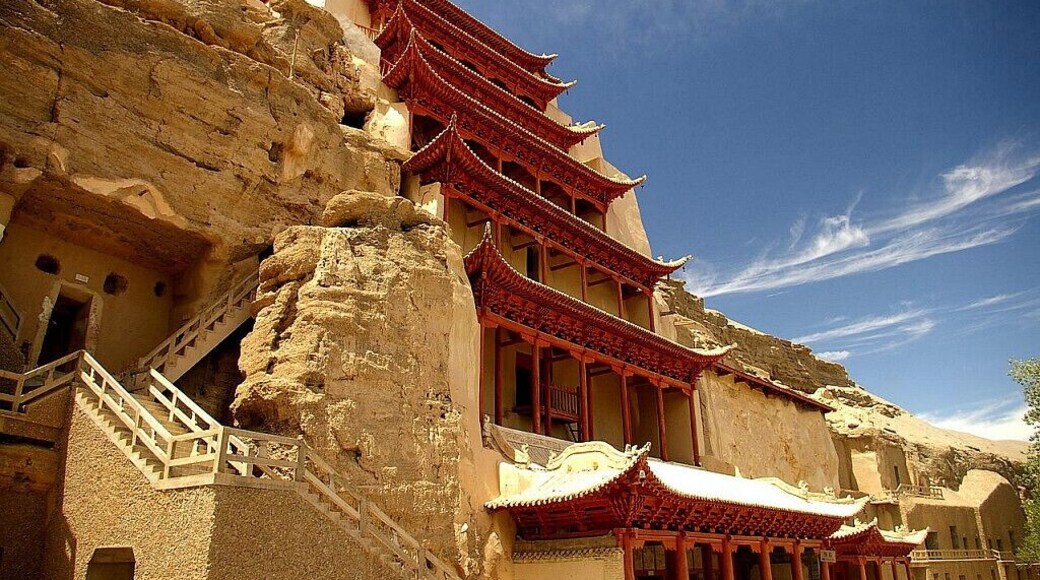 The Thousand Buddha Caves—#MogaoGrottoes in the Gansu Province of China. #敦煌莫高窟
https://twitter.com/Beautifulgx