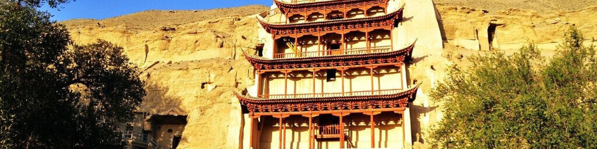 The Thousand Buddha Caves—#MogaoGrottoes in the Gansu Province of China. #敦煌莫高窟
https://twitter.com/Beautifulgx