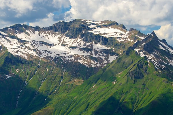 Stubnerkogel mit einem Schnee, Berge und ruhige Szenerie