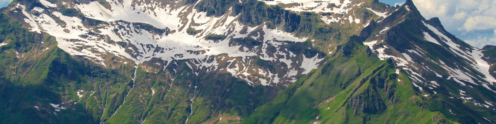Monte Stubnerkogel ofreciendo montañas, escenas tranquilas y nieve