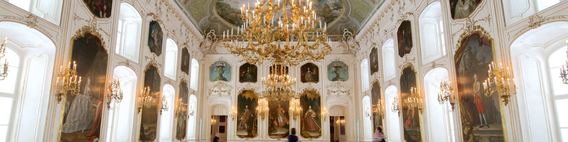 Imperial Palace featuring heritage elements, interior views and art