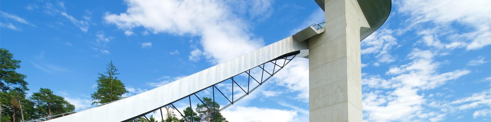 ベルクイーゼル スキー ジャンプ フィーチャー 現代建築