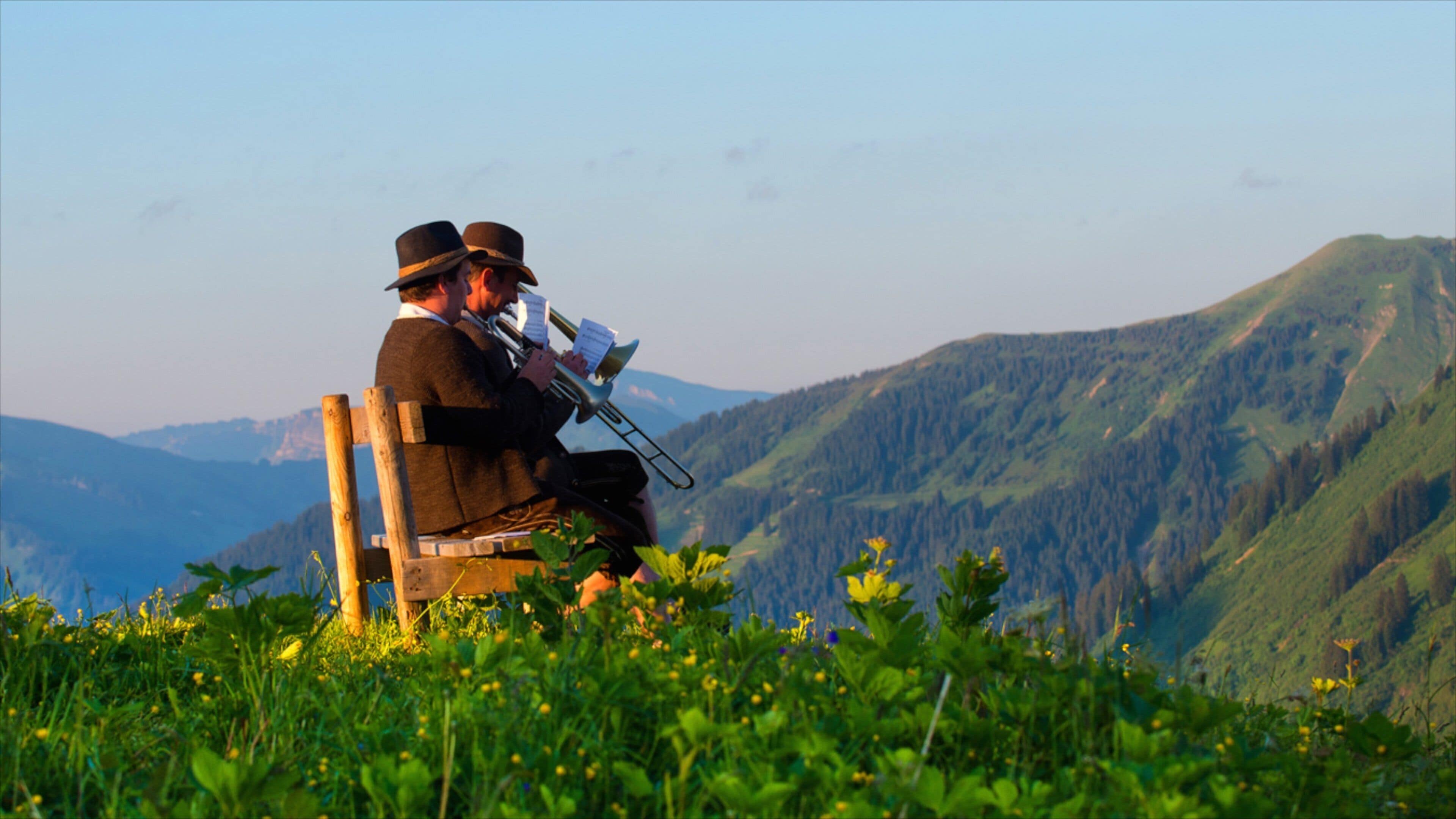 Damuls Ski Area showing music, performance art and mountains