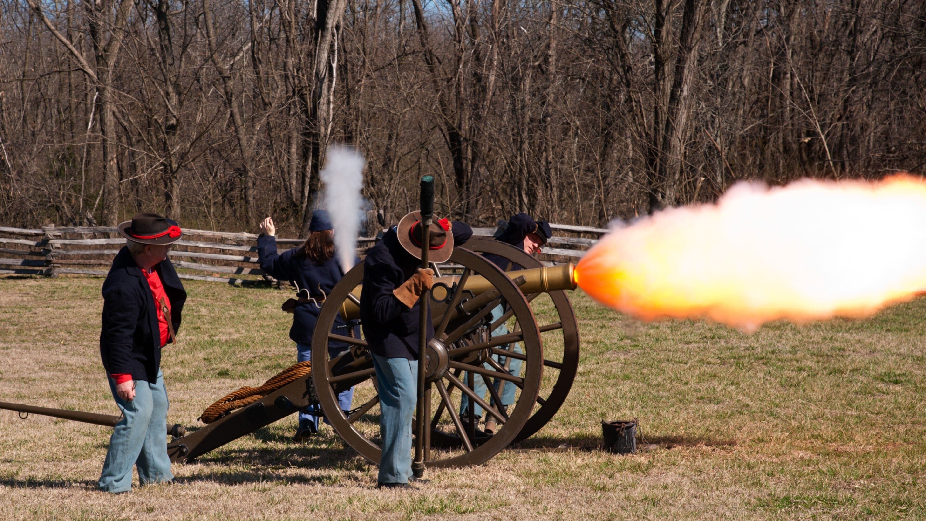 Pea Ridge National Military Park che include performance d\'arte e esercito